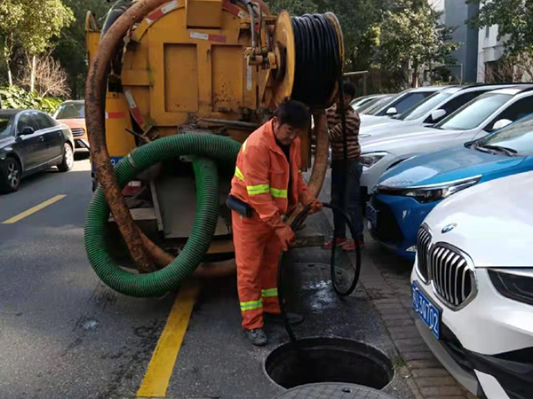 南江排污管道清淤